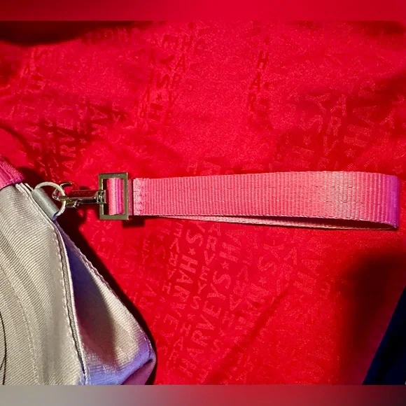 Harveys X Disney Couture Collection - Tinker Bell Clutch RARE LIMITED RELEASE - Picture 6 of 10